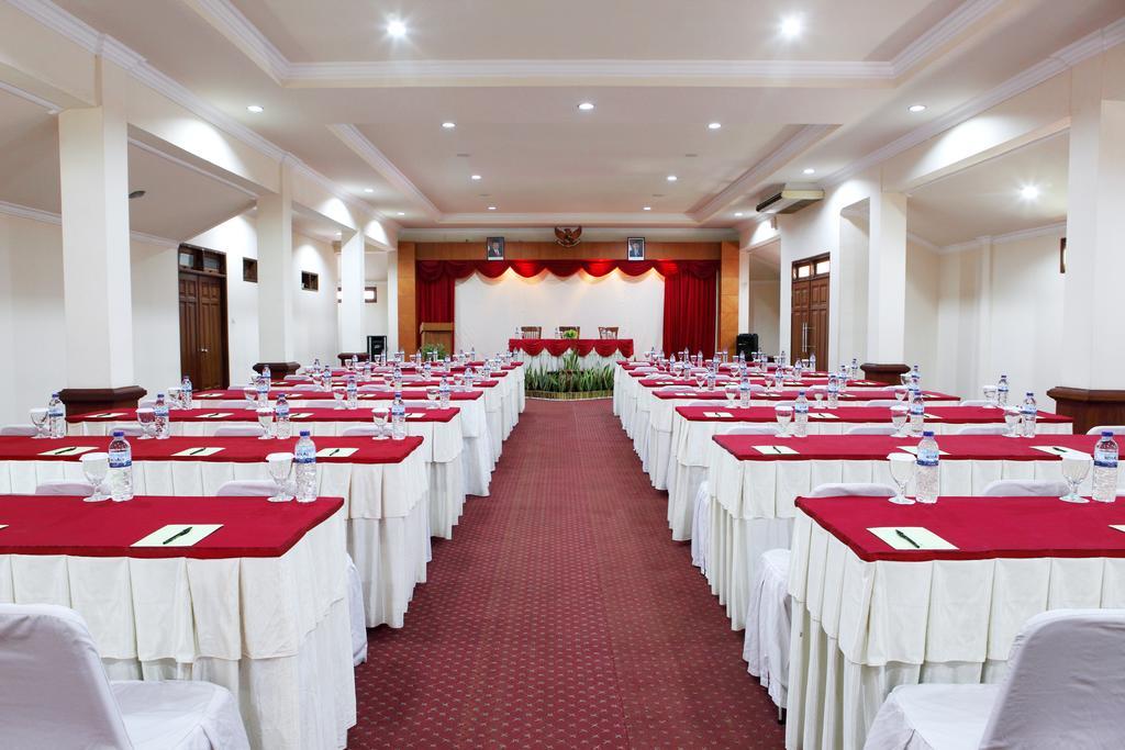 Lombok Garden Hotel Mataram Exterior foto
