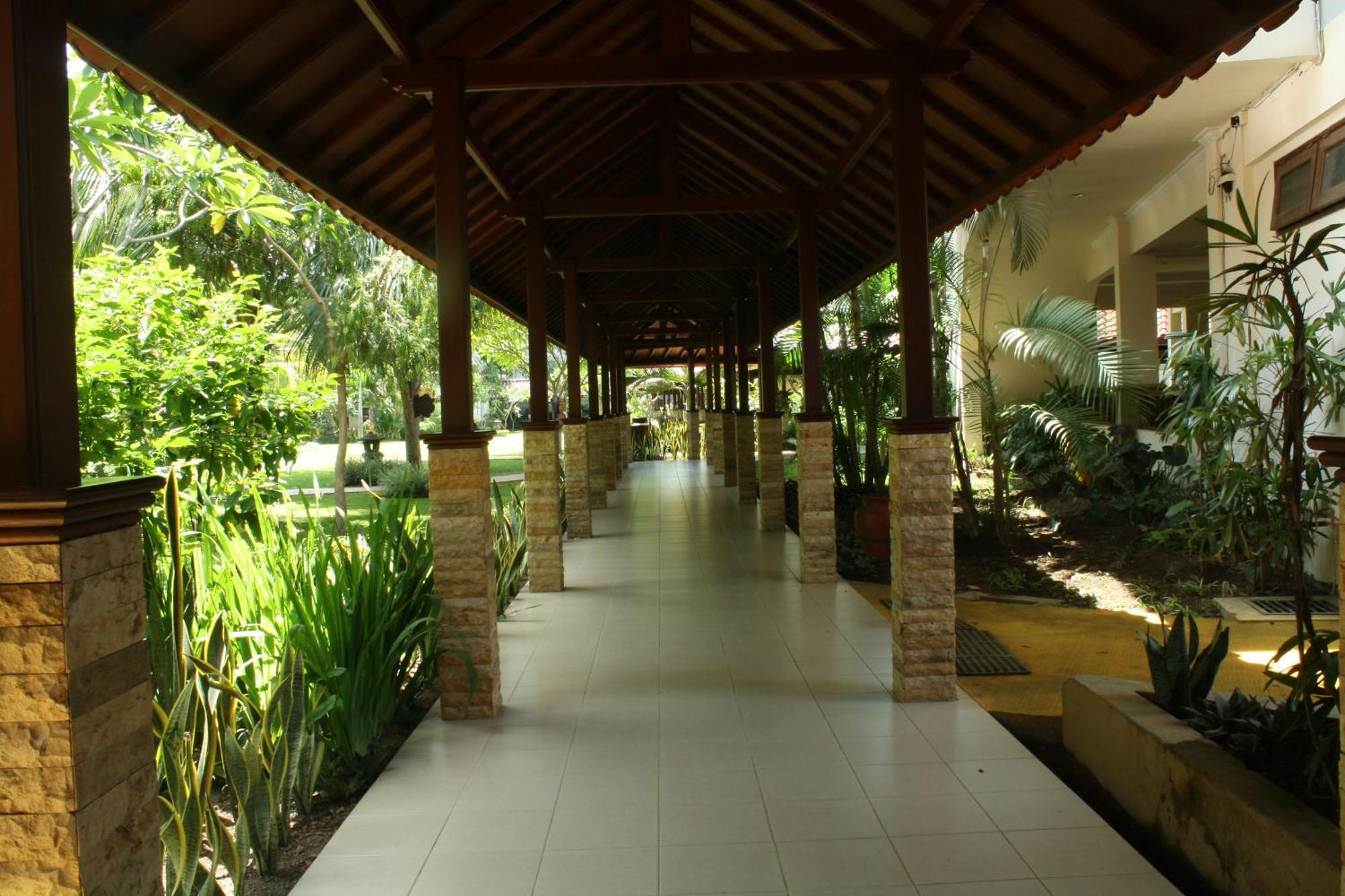 Lombok Garden Hotel Mataram Exterior foto