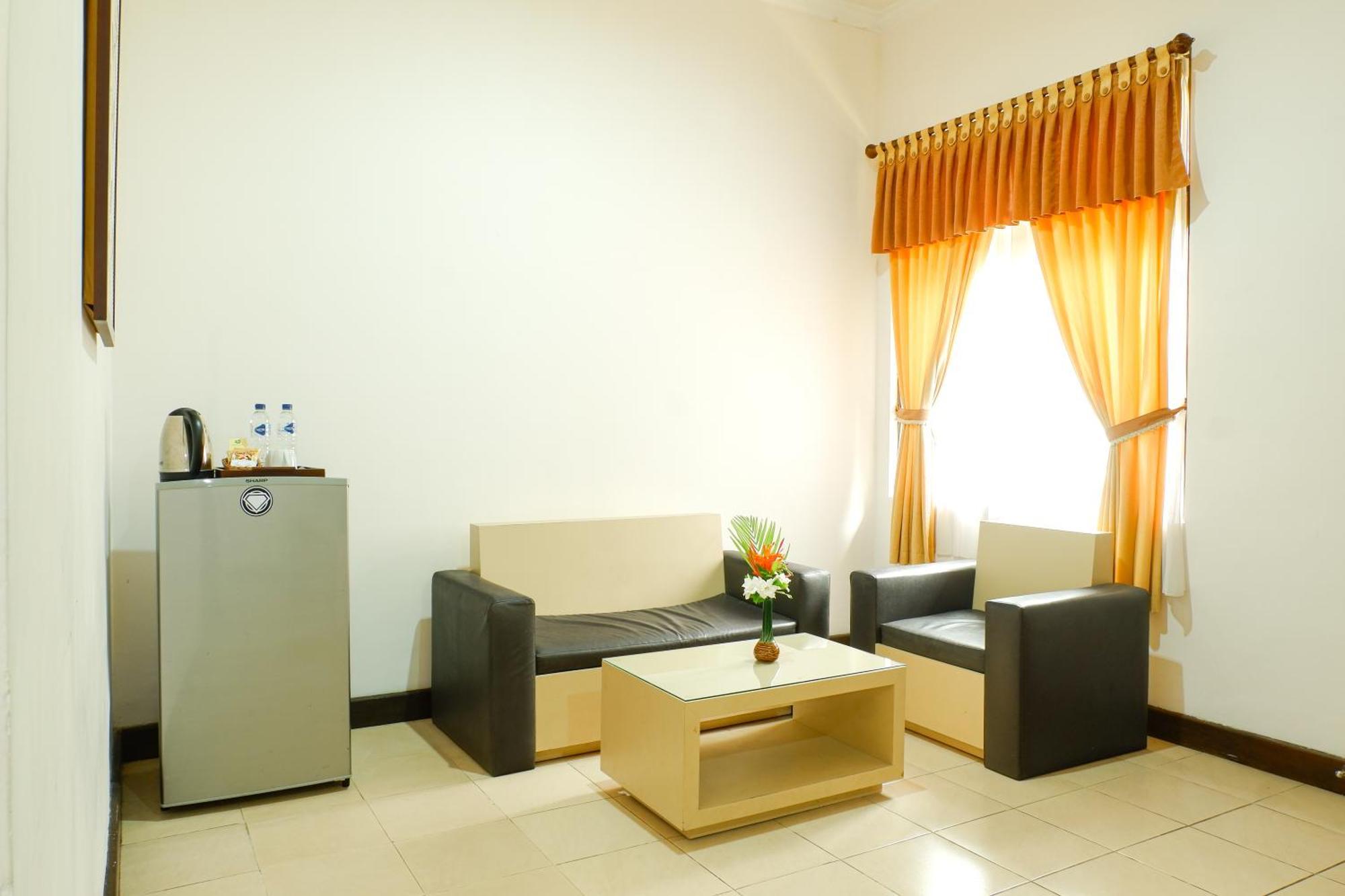Lombok Garden Hotel Mataram Exterior foto
